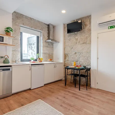 Hostwise - Stylish Sunny Flats Apartment Porto Exterior photo