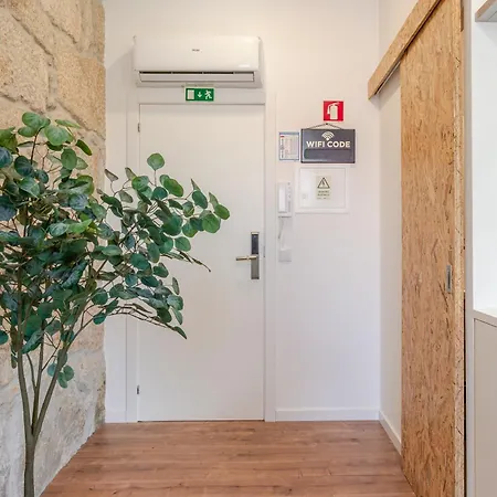 Hostwise - Stylish Sunny Flats Apartment Porto Exterior photo