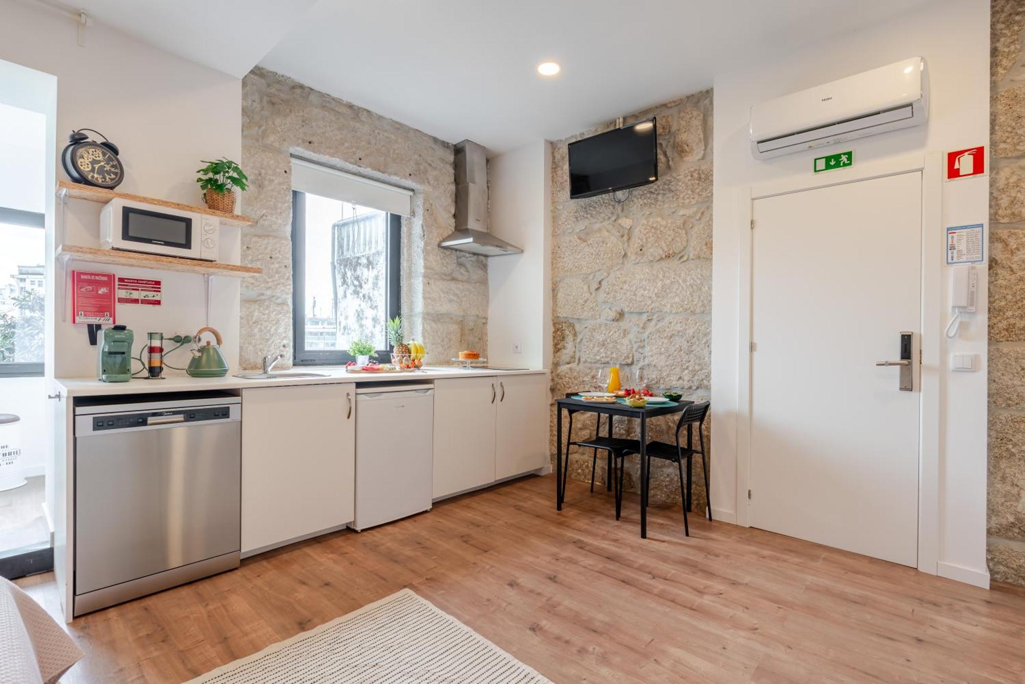 Hostwise - Stylish Sunny Flats Apartamento Oporto