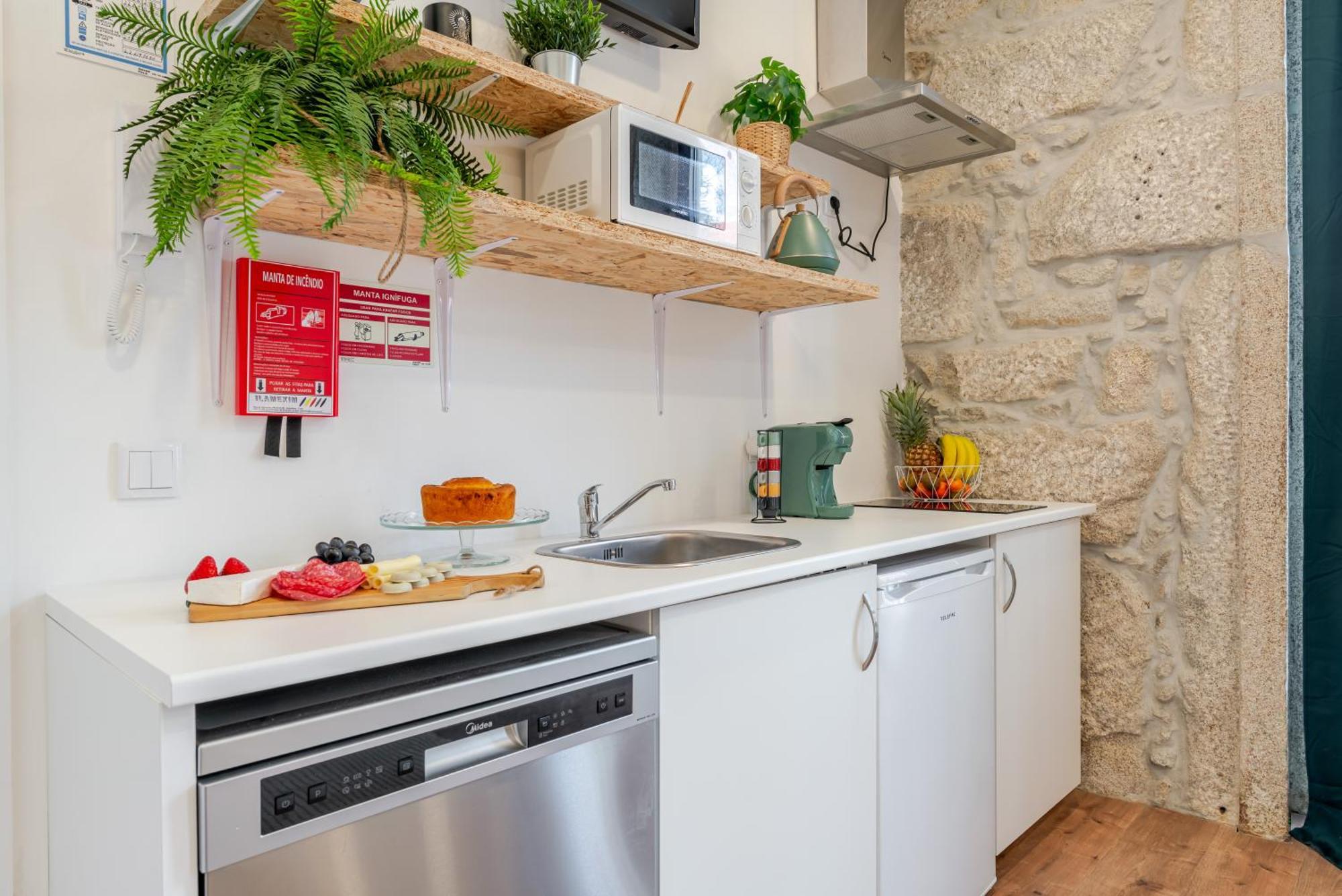 Apartamento Hostwise - Stylish Sunny Flats *