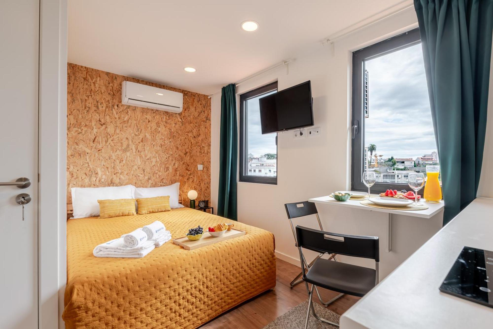 Hostwise - Stylish Sunny Flats Apartamento Oporto